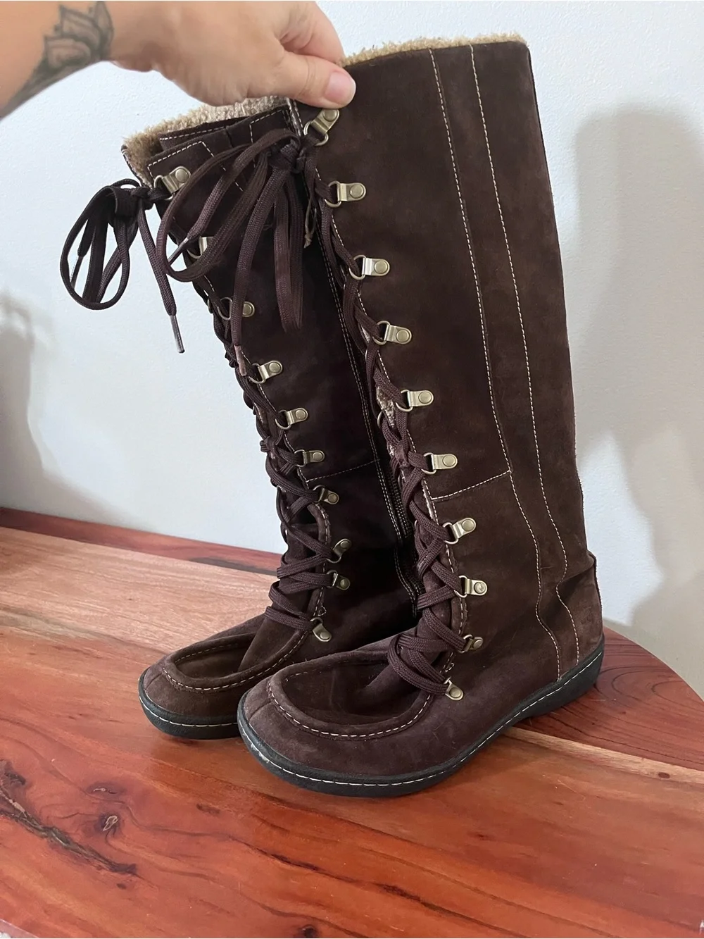 Timberland Women Brown Suede Lace Up Tall Winter Boots 8.5 64621 Shearling Lined